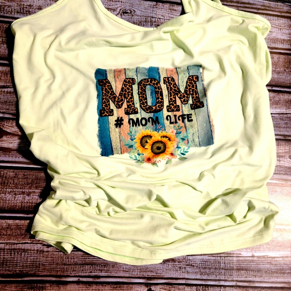 Size XL tank top.